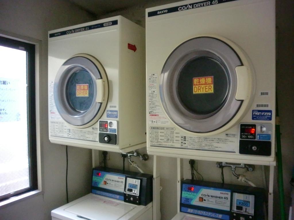 Business Hotel Nishi Otsu Esterno foto